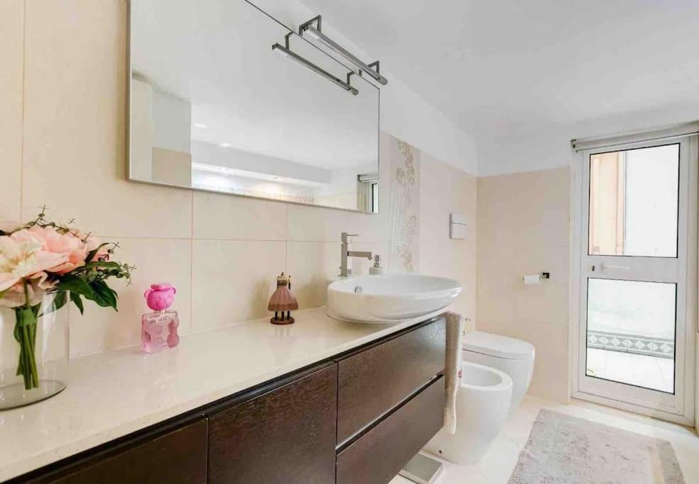 Appartement Lussuoso Accanto Al Colosseo Rome