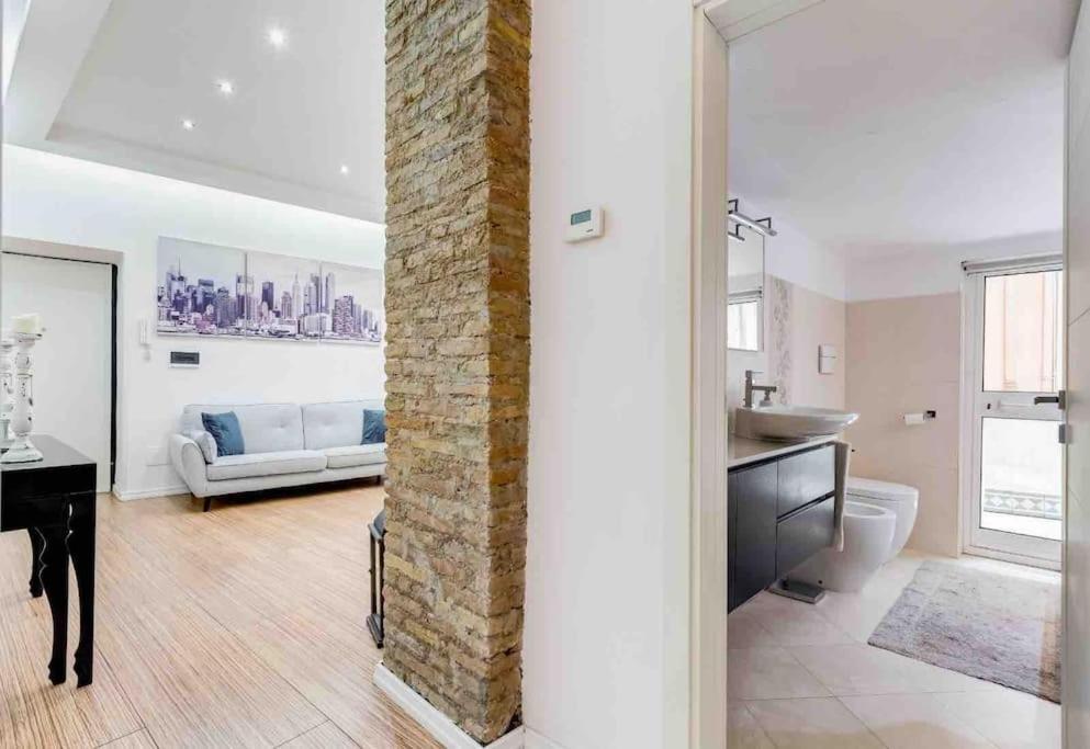 Appartement Lussuoso Accanto Al Colosseo
